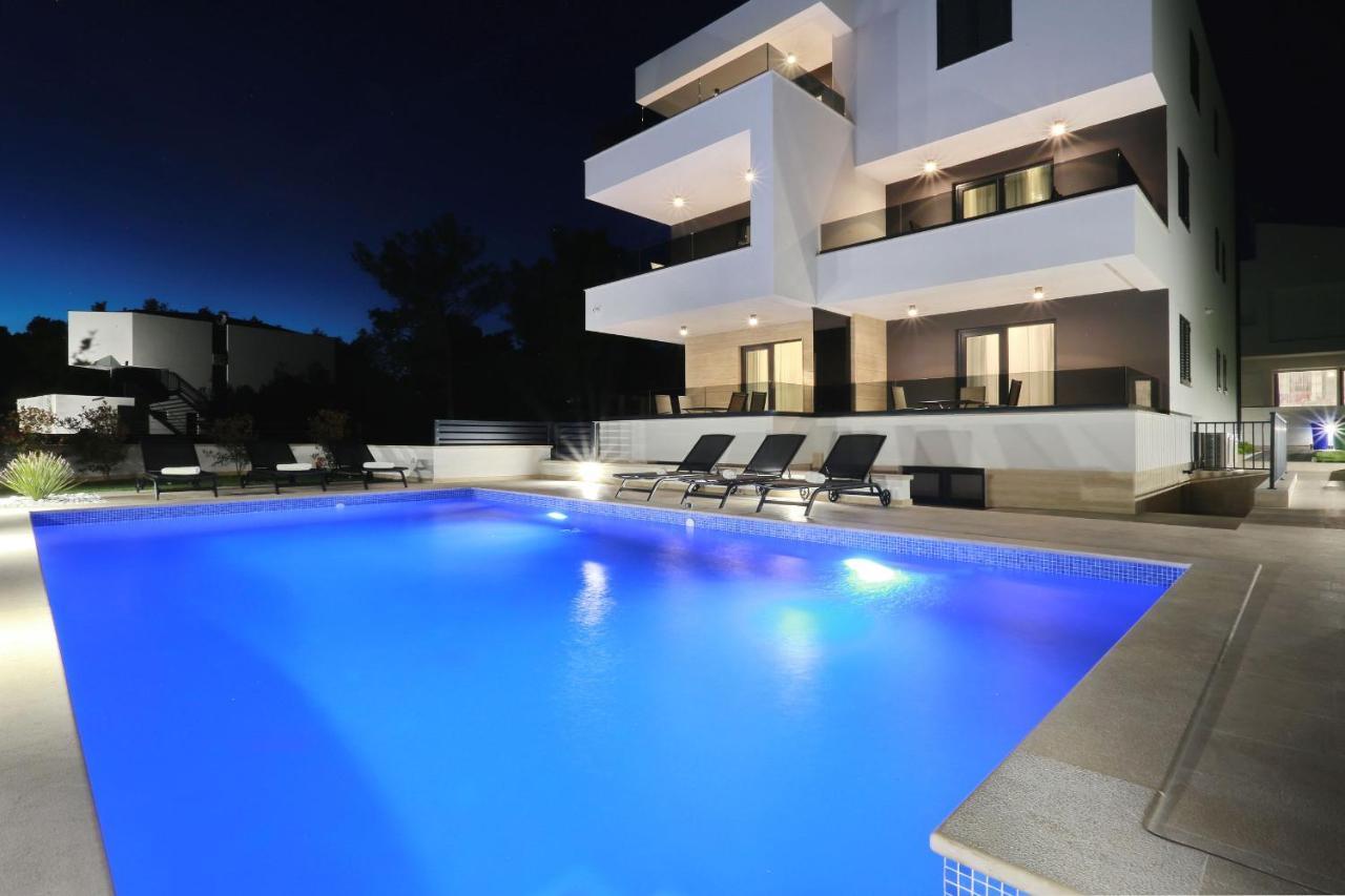 Villa Ankora 2 With Heated Pool Biograd Na Moru Extérieur photo