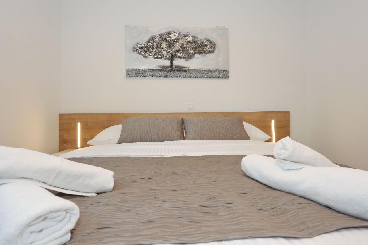 Villa Ankora 2 With Heated Pool Biograd Na Moru Extérieur photo