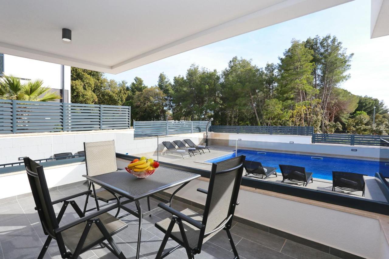 Villa Ankora 2 With Heated Pool Biograd Na Moru Extérieur photo